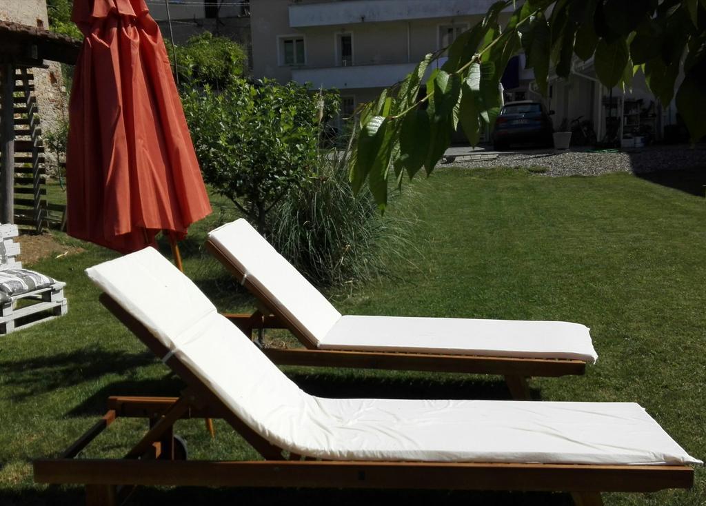 Hotel Il Cortile Friendly House Borgomanero Exterior foto
